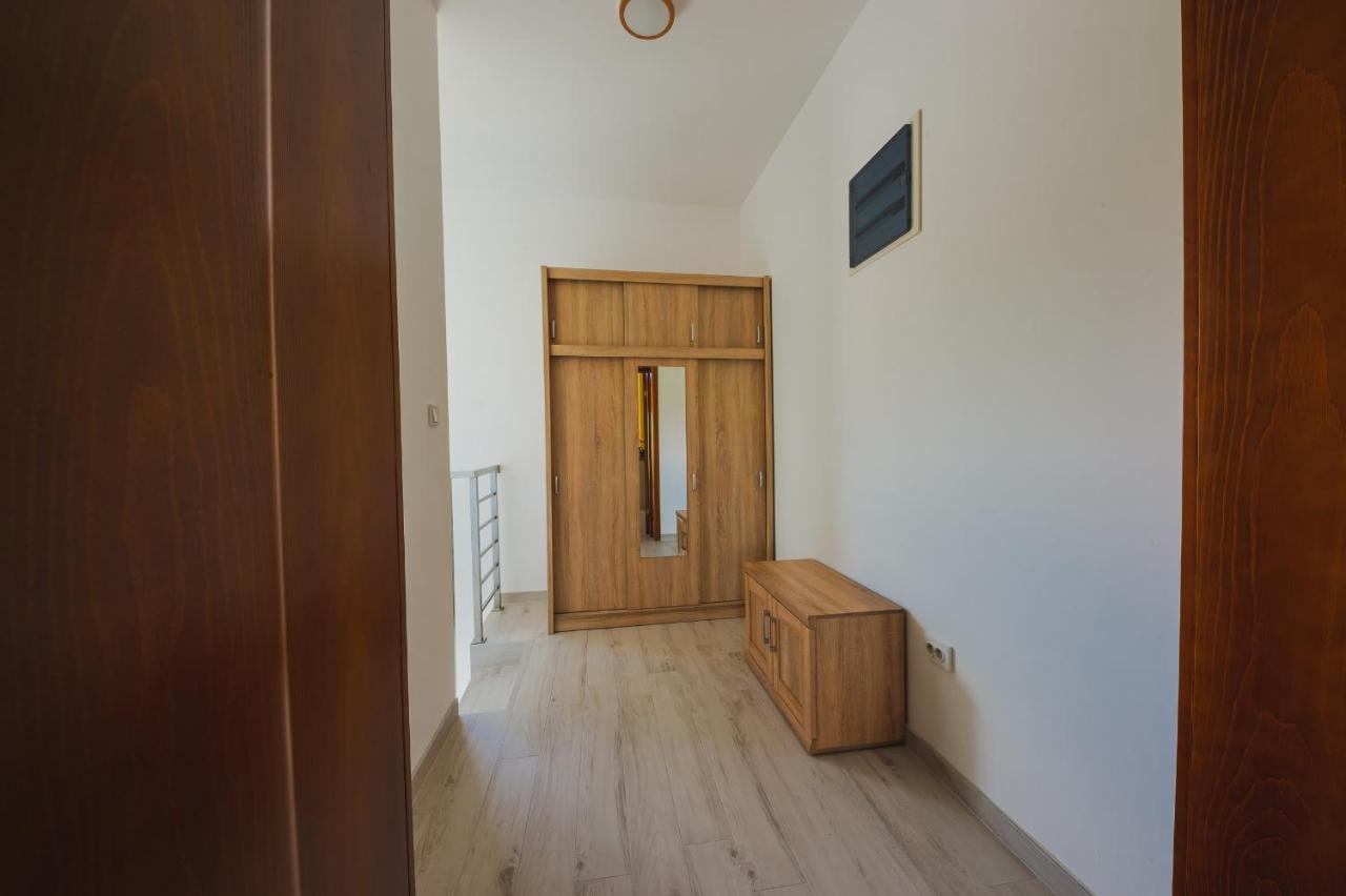 Vila Rea Zabljak  Luaran gambar